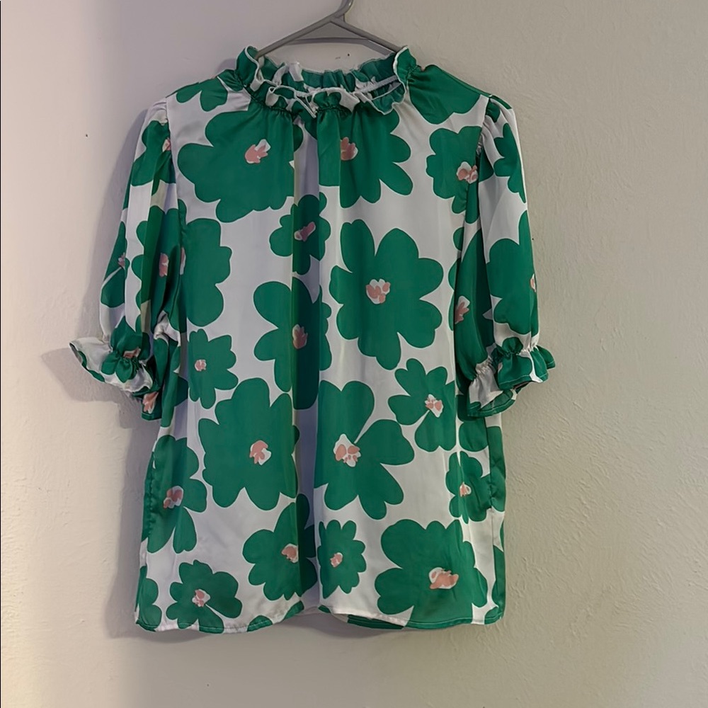 Floral Green and White Women's Top